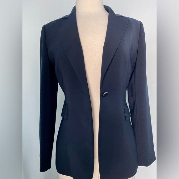 Tahari Black Blazer 4 - Picture 4 of 5